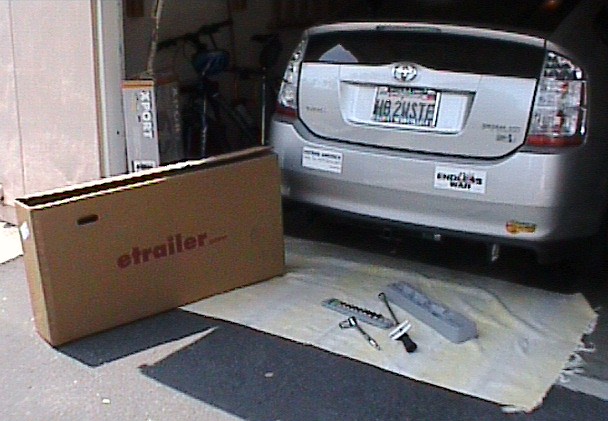 Prius hitch with shipping box and tools