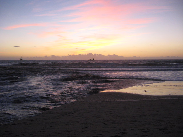 view out to sea, 30 mins after breaching